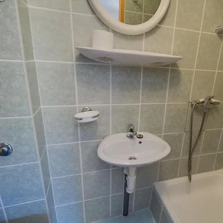 Mozart Bed & Breakfast 2*