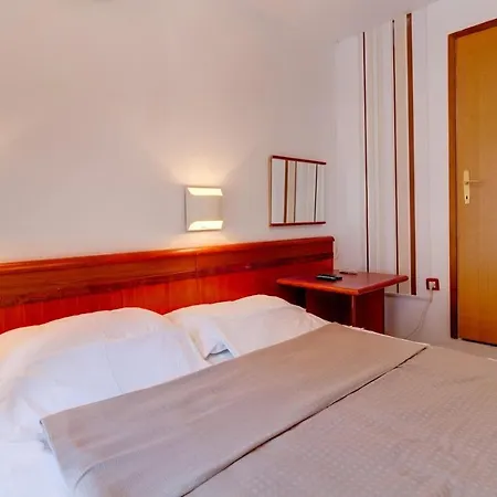 Mozart Bed & Breakfast Veli Lošinj